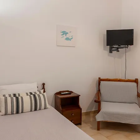 Irene Leros Alinda (Leros)