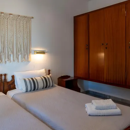 Irene Leros Aparthotel 2*