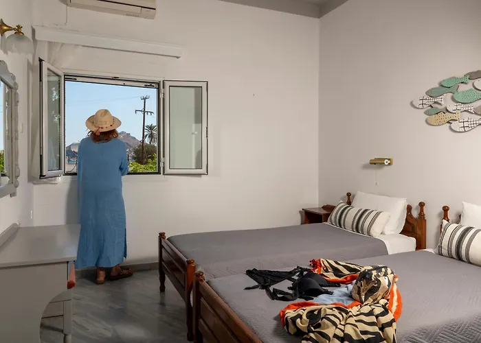 Irene Leros Aparthotel 2*